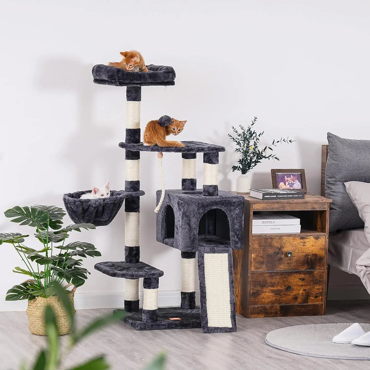 Cat Tree, Cat Tower for Indoor Cats with Scratching Board, Multi-Level Cat Furniture Condo with Feeding Bowl